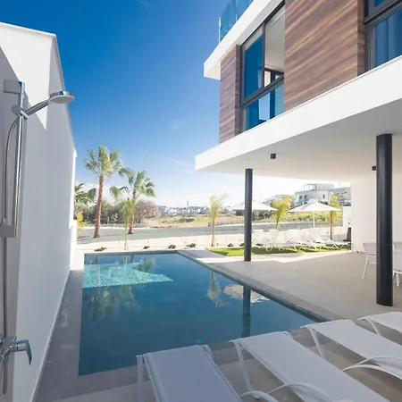 Aqua Pearl Protaras