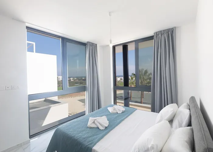 Aqua Pearl 普罗塔拉斯