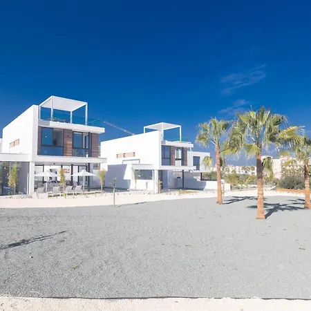 Aqua Pearl * Protaras