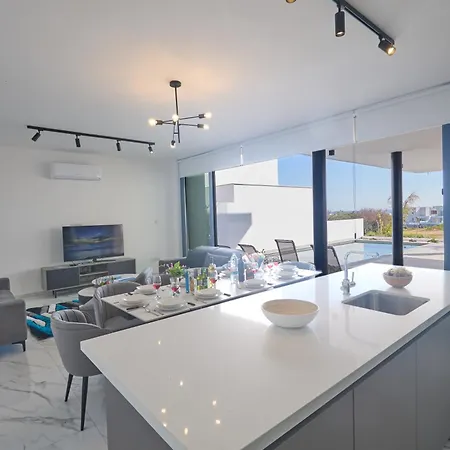 Villa Aqua Pearl Protaras